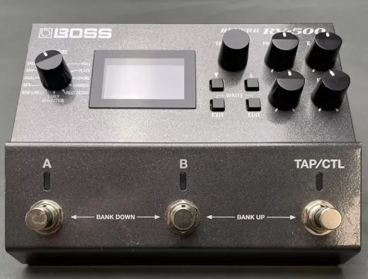 BOSS - RV-500 Reverb Pedal